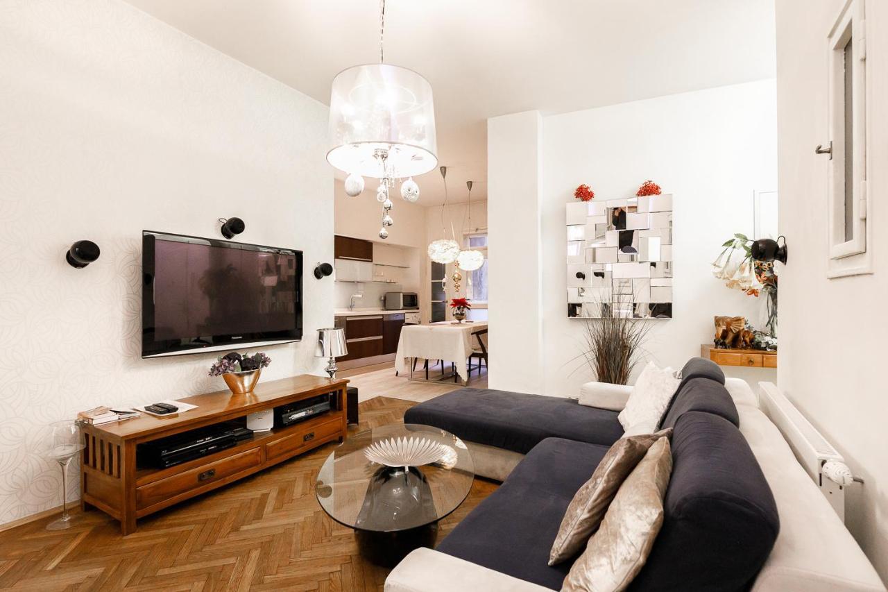 Luxury Apartment Dlouha Прага Екстер'єр фото