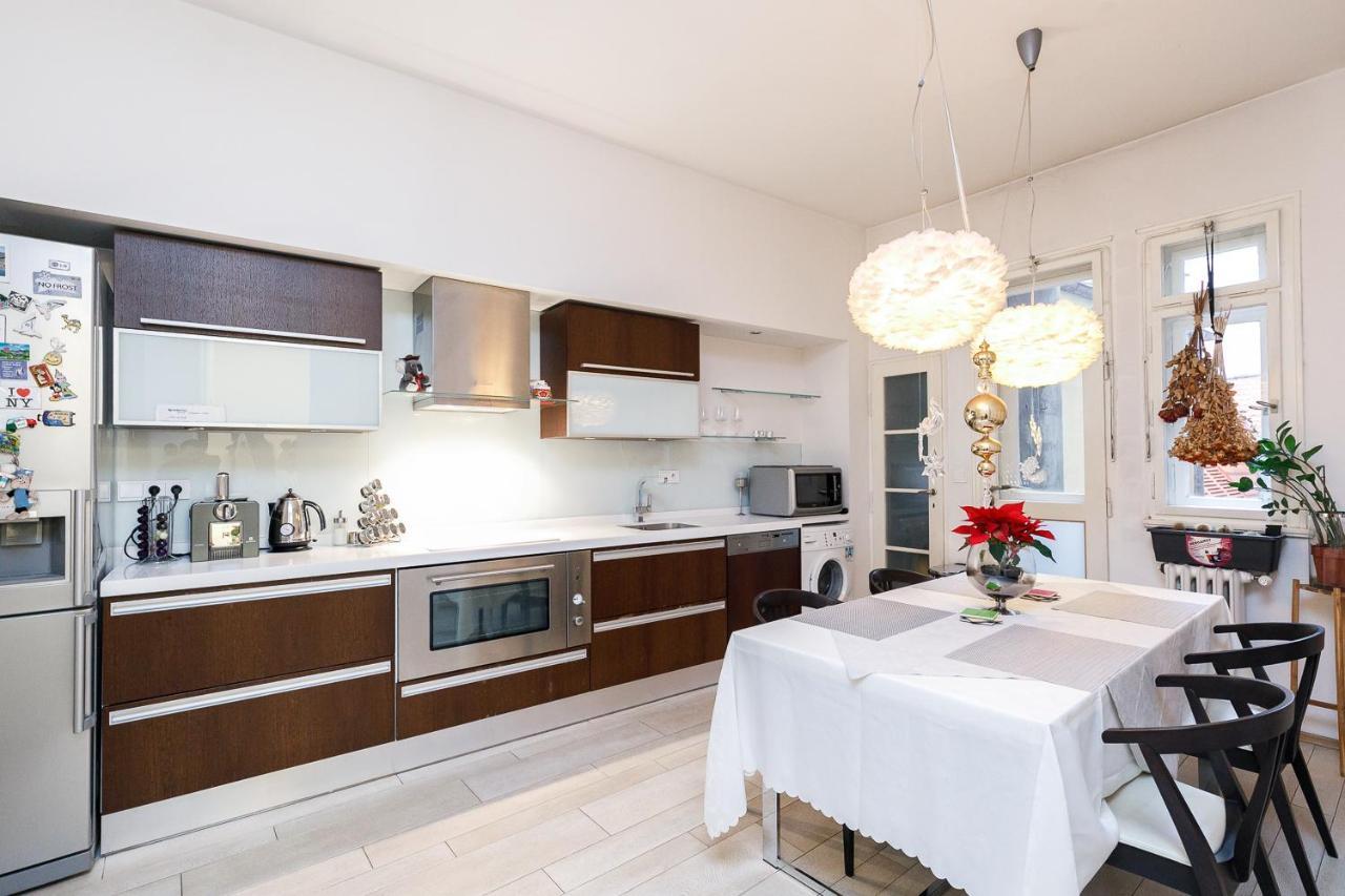 Luxury Apartment Dlouha Прага Екстер'єр фото